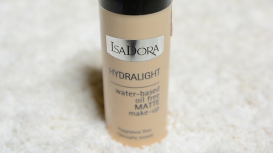 Water-based oil free Matte Makeup Hydralight 57 Fair Beige von IsaDora