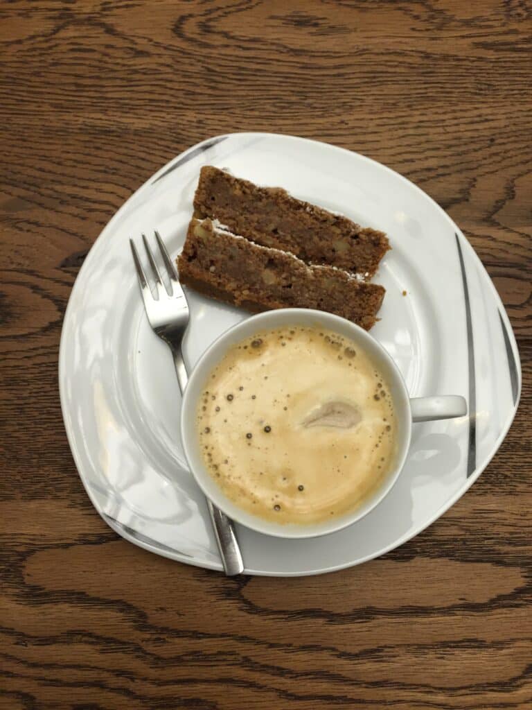 Vegan für 5 Tage - Mein Experiment Teil 2 4 mandelkuchen1