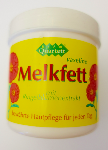 Meine Pflegeprodukte für den Winter 9 Melkfett20Ream1 1
