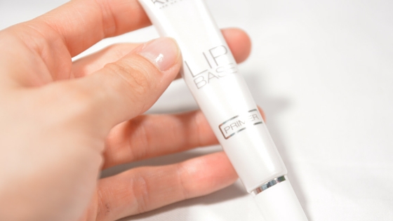 Kiko Produkte – Scrub & Bases 5 kiko20lip20base20primer20in20hand1