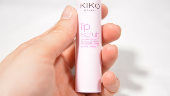 Kiko Produkte – Scrub & Bases 3 kiko20lip20scrub20in20hand1
