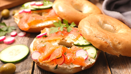 7 Berlin Tipps : Die besten Insider Hotspots 6 bagel mit lachs1