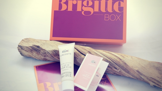 Unboxing: Die Brigitte Box Oktober-November 2016 5 eau de lacoste duschgel und parfum1