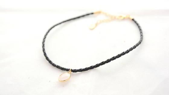 Newies vom November: UGG, Balea & NA-KD 6 newies november 2016 choker mit stein1