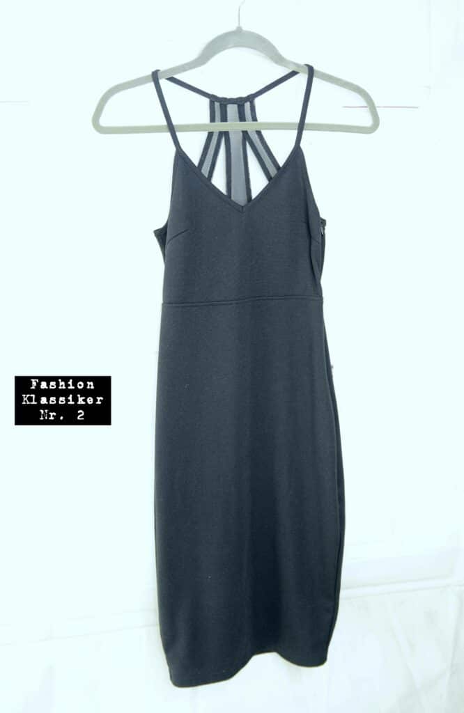 5 Fashion Klassiker - Das muss jede Frau im Schrank haben! 3 fashion klassiker das kleine schwarze11