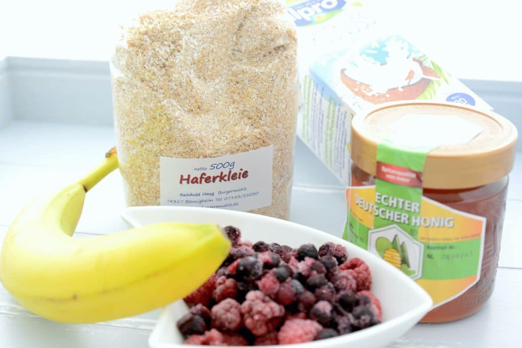 Healthy Breakfast - 3 gesunde Frühstücksideen 5 healthy breakfast smoothie zutaten1