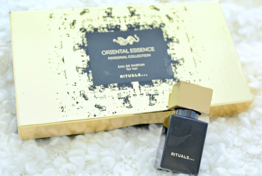 Valentine's Day Makeup: Styling für den Valentinstag 9 valentinstag rituals parfum1