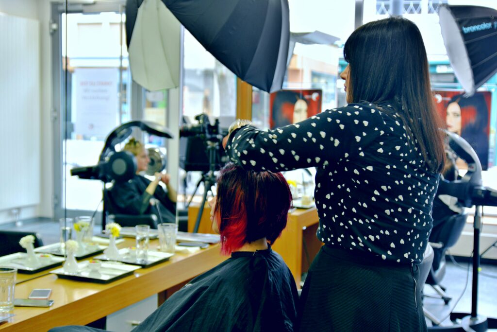 Das große Umstyling bei Scissorys Heilbronn + Styling Tipps 3 scissorys umstyling friseurin am model marina 21