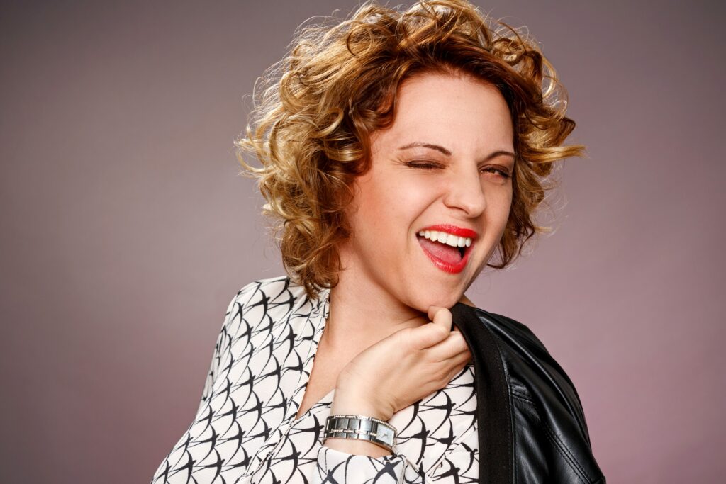 Das große Umstyling bei Scissorys Heilbronn + Styling Tipps 7 scissorys umstyling model carolin abendlook1