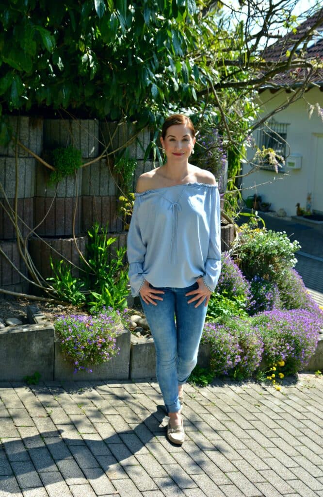 Frühlingsoutfit: It's all about the blouse! 9 shein bluse blau 71